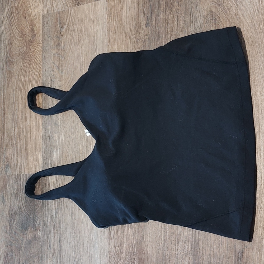 Lululemon top